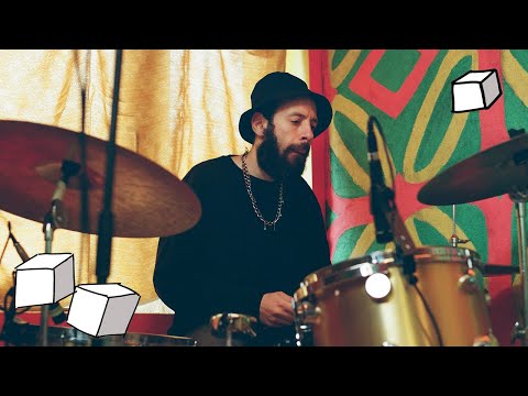 Porto Morto - ČEKAM IH / STUDIO ŠEĆER LIVE