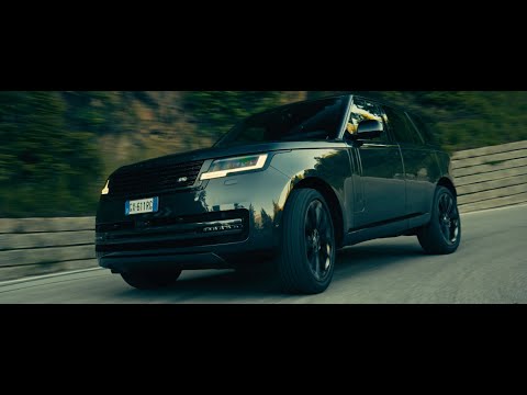 Land Rover x Bonvecchio automotive film by Filippo Bellisola