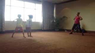 preview picture of video 'Zumba at the Holiday Inn Resort, Wrightsville Beach'