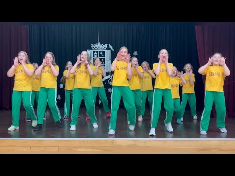 Zumba Kids - Shakira - Zoo ( from Zootopia 2 )