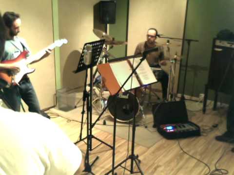 23-02-2011 always on the run2