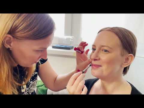 mravik x nona: falling down behind the scene