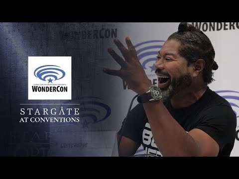 download lagu mp3 mp4 Stargate Comic Con 2018, download lagu Stargate Comic Con 2018 gratis, unduh video klip Stargate Comic Con 2018