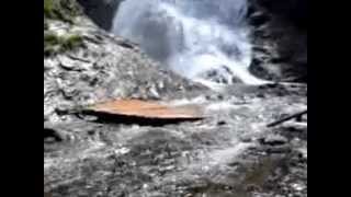 preview picture of video 'Cascada Valul Miresei - Rachitele'
