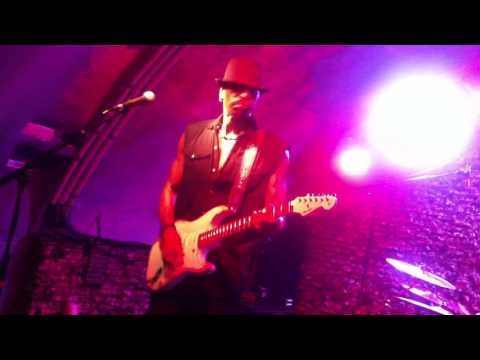 Dennis Jones Blues Band live at the Rockhouse Salzburg 5.12.2016