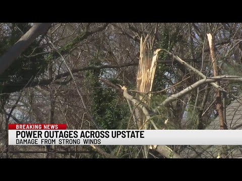 Strong winds leave thousands without power in Upstate