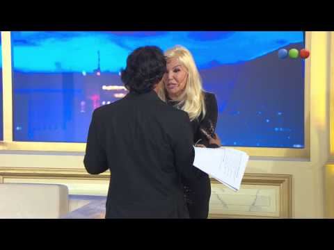 Sebastián Estevanez en la pasarela de Susana - Susana Gimenez