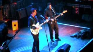 We Let her Down Chris Isaak House Of Blues Chicago 1 1 10.wmv