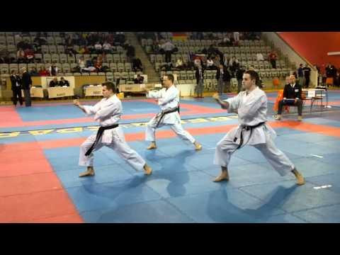 Hungary (Tamas, Szell, Vagvolgyi) R1 Jion JKA Euro Cup 2012 Team Kata Male.mp4