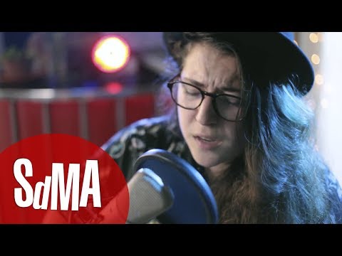 Eva McBel- Blurry love (acústicos SdMA)
