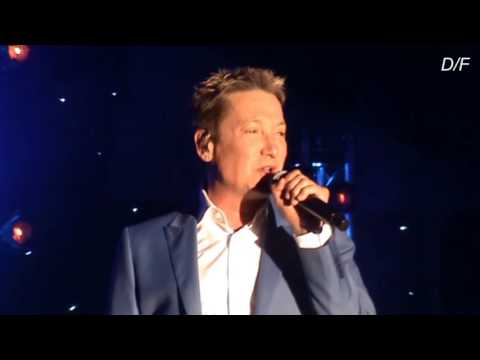 Cover Versions Of Zeil Je Voor Het Eerst By Bart Kaell Secondhandsongs