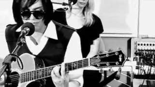 Placebo - The Never-Ending Why (BBC6 Hub Sessions)