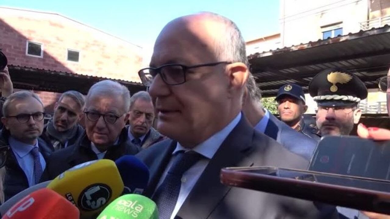 Gualtieri: "Per il Quarticciolo e' solo l'inizio, fine lavori entro il 2027"