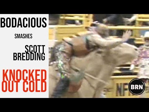 BODACIOUS knocks out Scott Bredding - Legendary Bucking Bulls