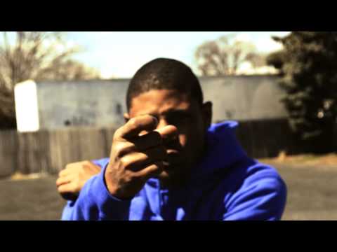 YIZZ RAW FT HH SPADY-BAK N FORTH FREESTYLE (OFFICIAL VIDEO)