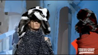 Videofashion Designers: MARC JACOBS