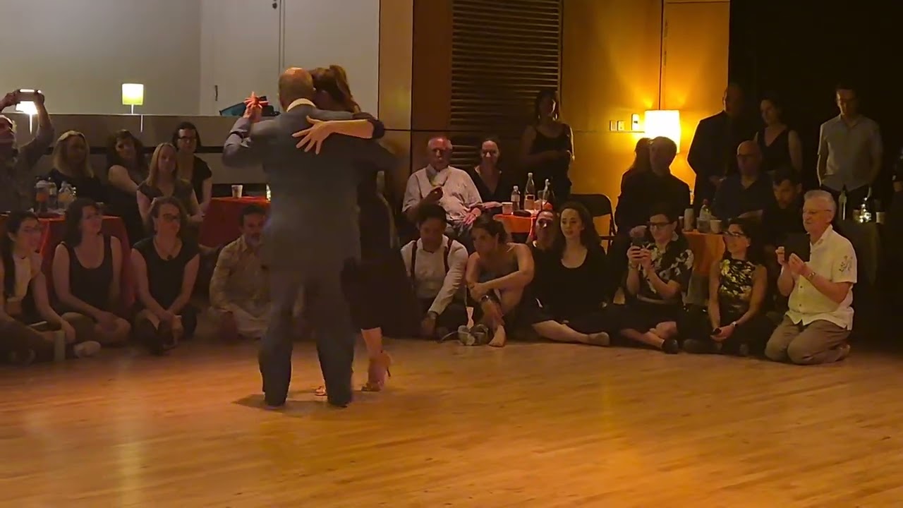 Video thumbnail for Horacio Godoy y Maricel Giacomini perform 3 adolfo beron el clavelito edinburgh 2025