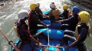 preview picture of video 'River rafting in manali'
