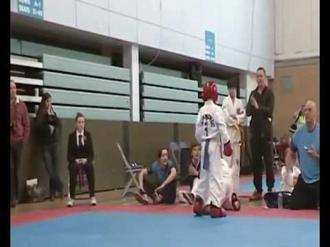 HWA RANG TKD Gregory sparring 1 - sparring UK Open 11/11/12