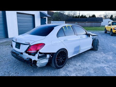 @Vtuned Helps Us Fix The Totaled C63S!! Knocking Out The Bodywork And Finding More Damage! :(