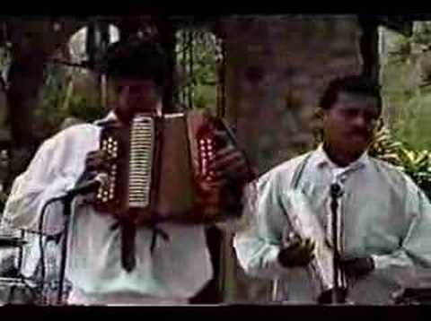 Video Te Veré Llorar de Los Chiches del Vallenato