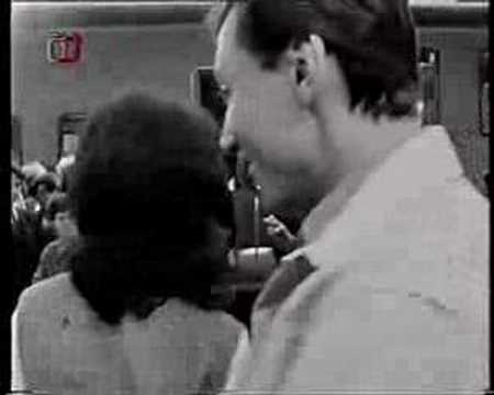 Dívka s náušnicí