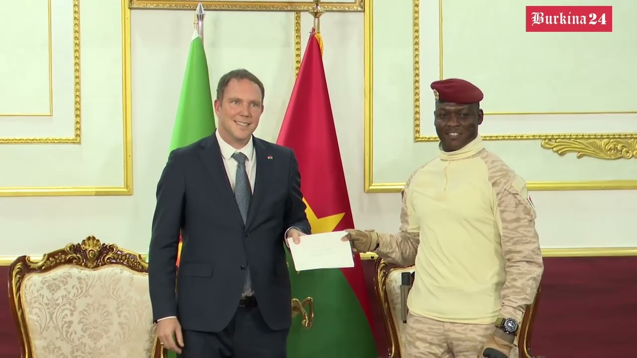 Burkina : Une dizaine d'ambassadeurs présentent leurs lettres de créance au Président