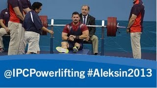 preview picture of video 'Powerlifting- men's -80kg - 2013 IPC Powerlifting European Open Championships Aleksin'