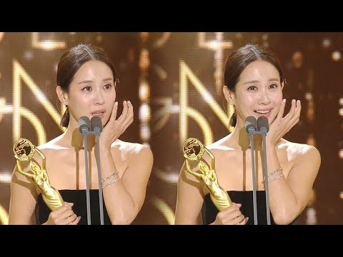 “묵묵히 걸어갈 것” 조여정, 떨리는 마음으로 여우주연상 수상 소감 @제40회 청룡영화상 20191121