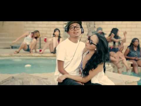 Charlie Gee - She Gets Down (Official Music Video)