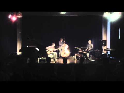Dimitrios Kosmidis trio --Beatrice
