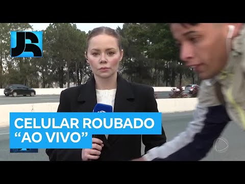 Jornalista da RECORD tem o celular furtado durante reportagem em SP