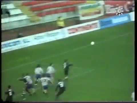 Golazo de chilena de Paco Peña