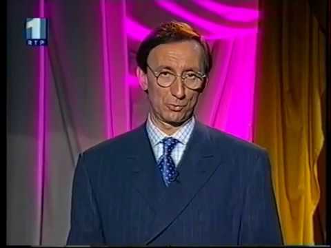 Beatriz Costa - entrevista com Júlio Isidro