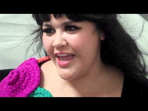 OPERATOR PLEASE - BIG DAY OUT 2011- ADELAIDE