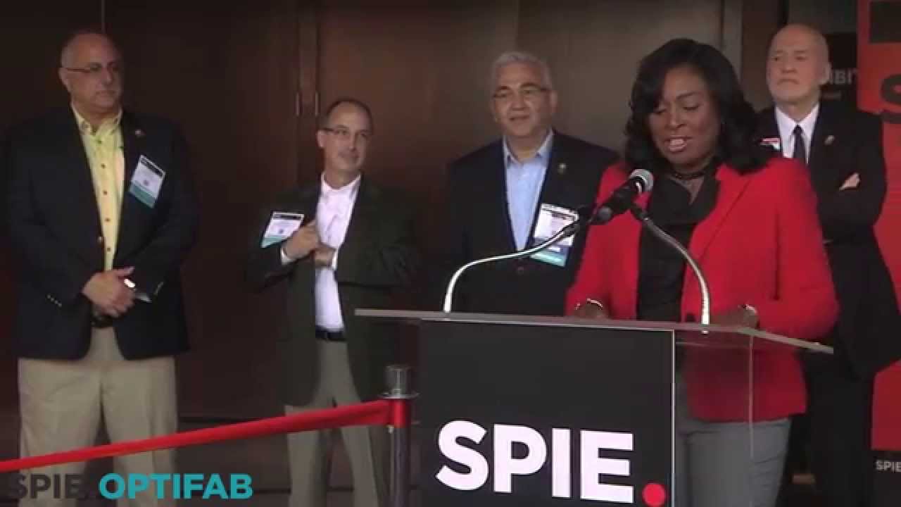 SPIE Optifab 2015 Ribbon Cutting Ceremony with Rochester Mayor Lovely Warren