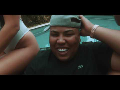 MC GP - Banheira Espumada (Video Clipe Oficial)