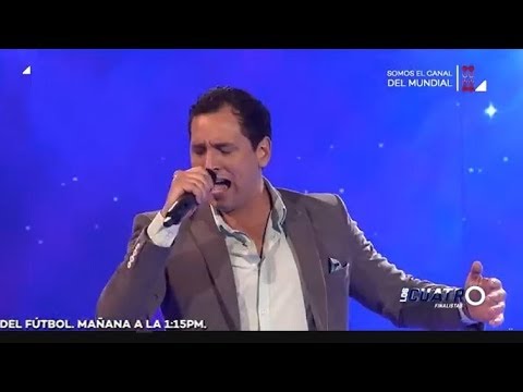 Javier Arias interpreta Cuando quieras donde quieras, los cuatro finalistas