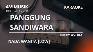 Download lagu Panggung Sandiwara - Nicky Astria | Karaoke Nada Rendah Wanita Cewek | Avimusik mp3