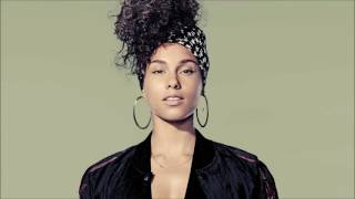 Alicia Keys - She Don&#39;t Really Care (live)