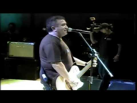 Amado Batista - Agora Ou Nunca Mais (Ao Vivo Em Cuparaque / 2007)
