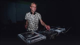 Pierre - DJ Set @ Fuse (Brussels) 2001-08-18