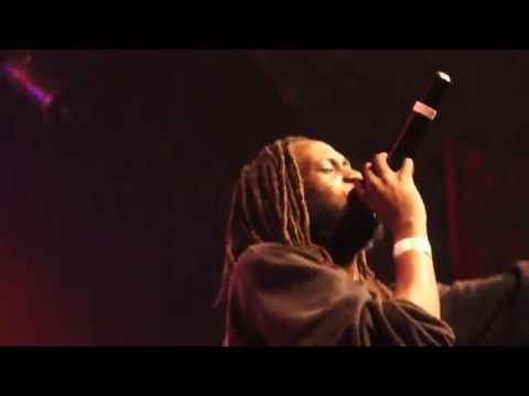 Junia T Performs Alongside Kemi At Little Simz Show In Toronto