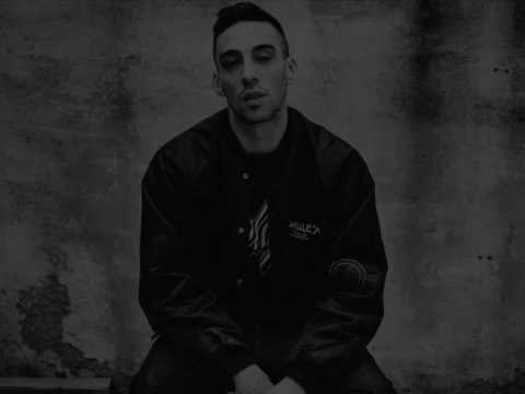 NIÑO MALDITO -  PRESO DE ESTE HÁBITO