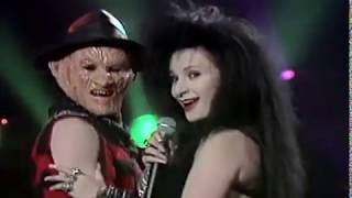 Mi novio es un zombie Alaska y Dinarama