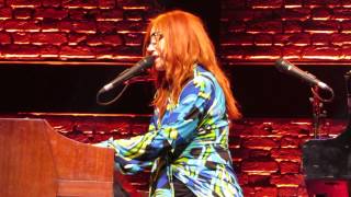 Tori Amos Brussels May 28th  2014 Home on the range