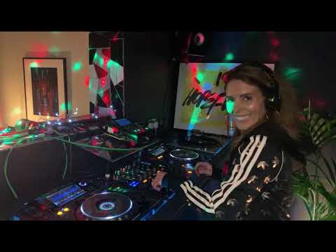 Jenny Greene Live From The Rave Cave ‘Vallers’ Special ❤️