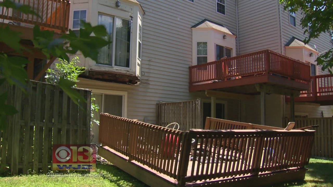5 Injured In Deck Collapse In Columbia