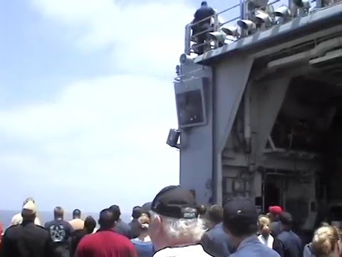 USS Fletcher DD 992 Final Cruise 2004.avi