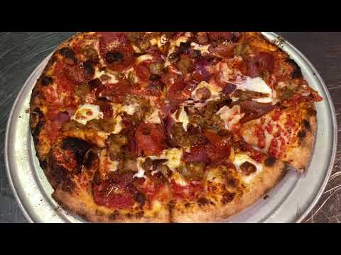 Daddy Jack’s Wood Fired Carne Pizza Pie